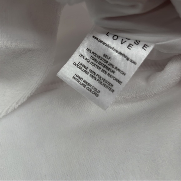 🆕Generation Love Bomber Jacket Blair Bright White Velour
Lined With Pockets - Picture 11 of 14